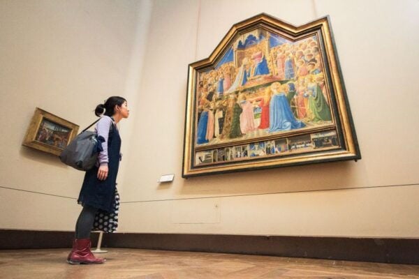 Paris: Louvre Museum Timed-Entrance Ticket and Audioguide - Meeting Point