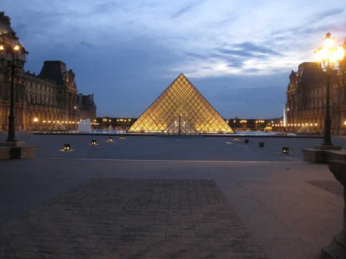 Paris: Louvre Museum Timed Entrance Ticket With Audio Guide - Key Points
