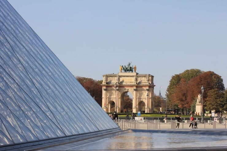 Paris: Louvre Reserved Ticket and River Cruise Combo - Activity Details and Duration