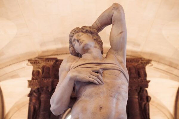 Paris: Louvre Tickets and Highlights Tour With Mona Lisa - The Sum Up