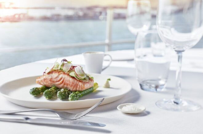 Paris: Lunch Cruise and Sightseeing Bus Tour From London - Note (Additional Information)