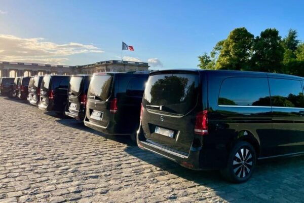 Paris: Luxury Mercedes Transfer to Amsterdam - Personalized Journey Experience