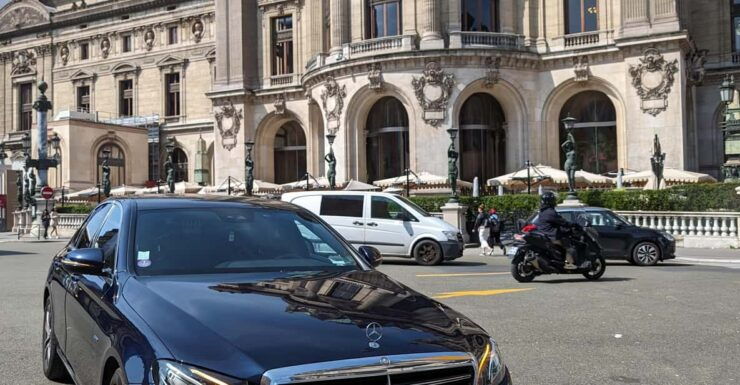 Paris: Luxury Private Chauffeur-Driven Car Tour - Itinerary Highlights
