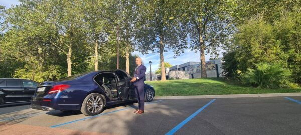 Paris: Luxury Private Chauffeur-Driven Car Tour - Customer Testimonials