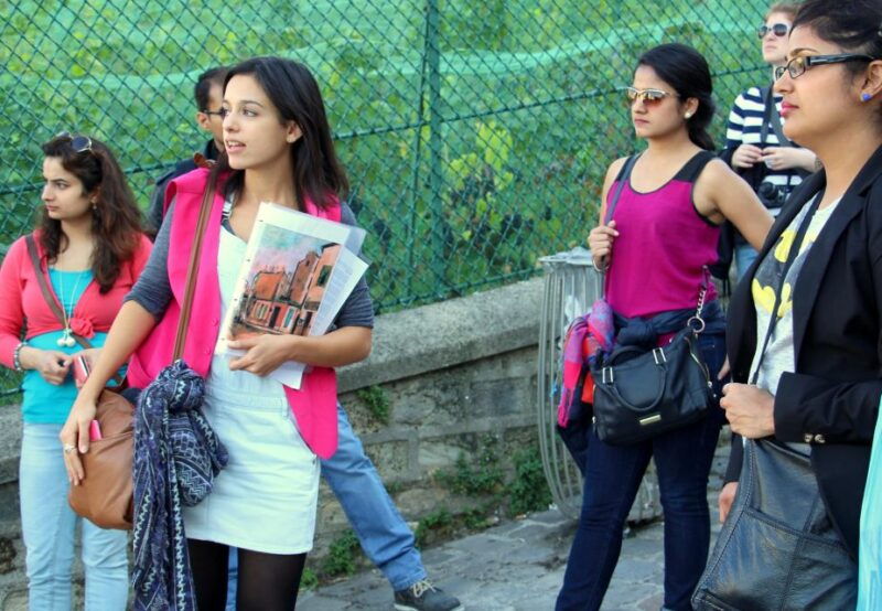 Paris: Magical Montmartre, Without the Crowds. Small Group - Good To Know