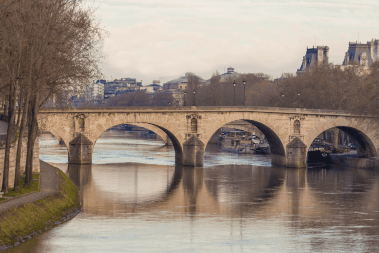 Paris: Marais District Walking Tour With a Local Guide - Inclusions and Recommendations