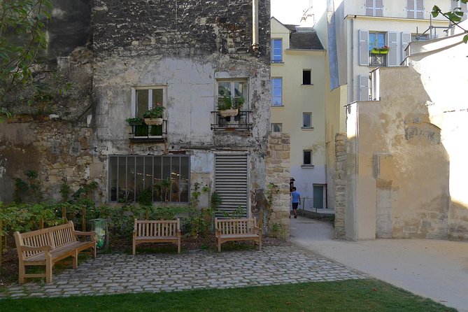 Paris: Marais Highlights Self-Led Smartphone Tour - Support and Contact Information