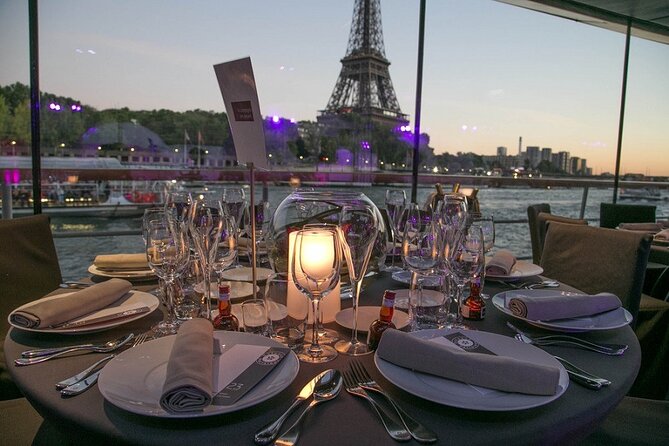 Paris Menu Dinner Night Cruise-Bateaux Parisien - Good To Know