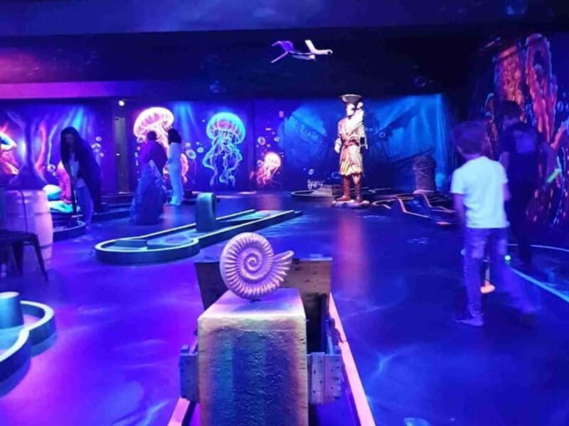 Paris: Mini Golf and Climbing Combo Ticket - The Sum Up