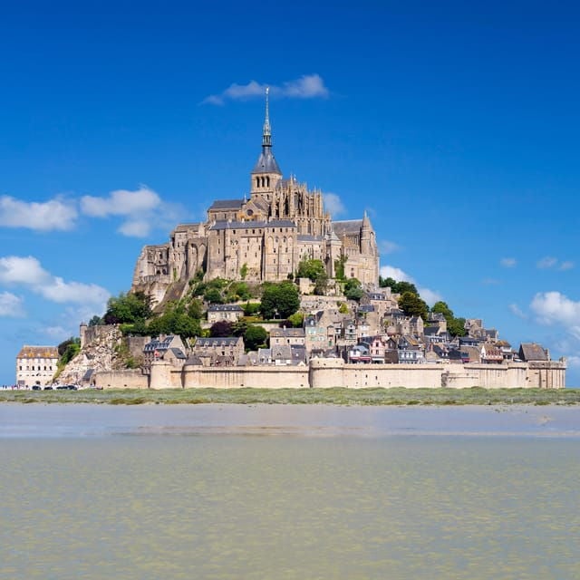 Paris: Mont Saint Michel Private Day Trip With Lunch - Practical Information for Travelers