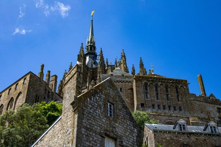 Paris: Mont Saint Michel Private Day Trip With Lunch - Tips for Visiting Mont Saint-Michel