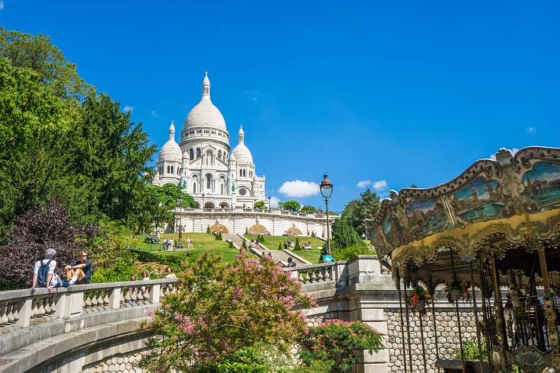 Paris Montmartre: 2-Hour City Tour in German - Good To Know