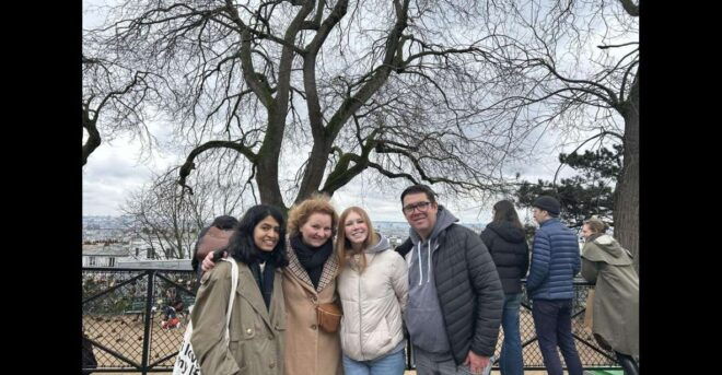 Paris: Montmartre and Sacré-Coeur Private Walking Tour - Important Information