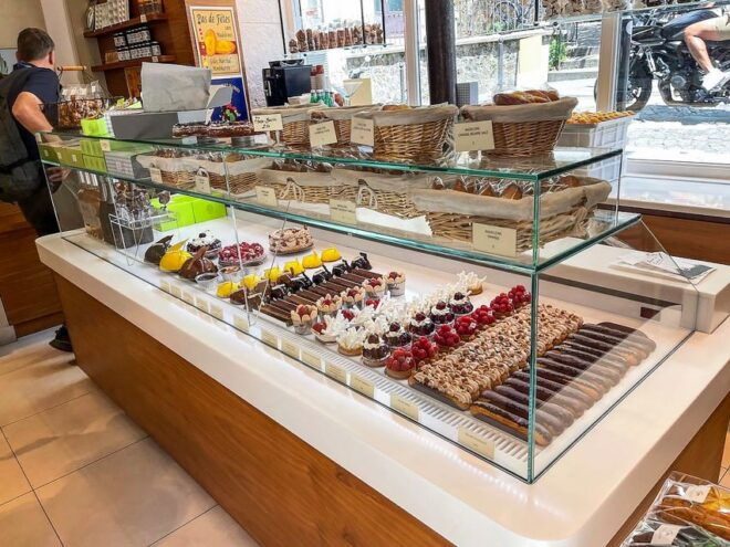 Paris: Montmartre Cheese, Wine & Pastry Guided Walking Tour - Additional Information