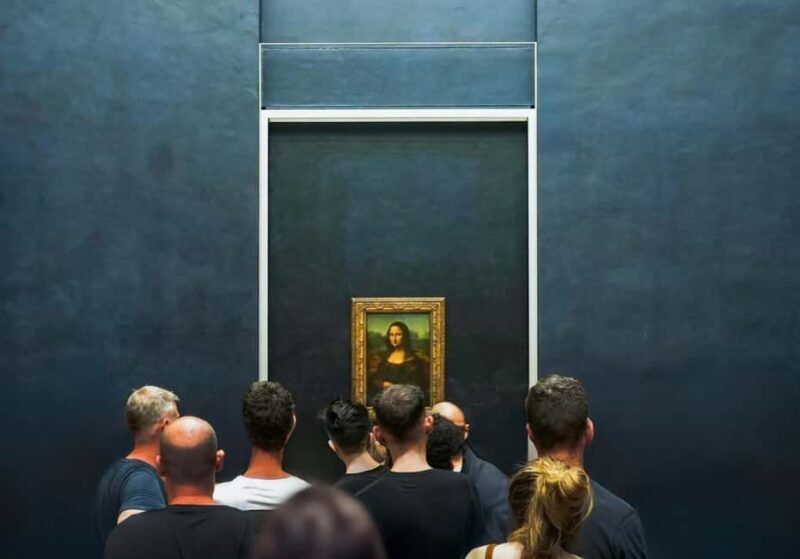 Paris: Montmartre, Notre-Dame, & Louvre Tour with Cruise - Good To Know