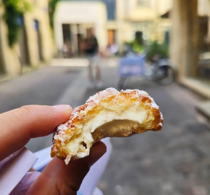 Paris: Montmartre Pastries Food Tour With 6+ Tastings - Food Experience