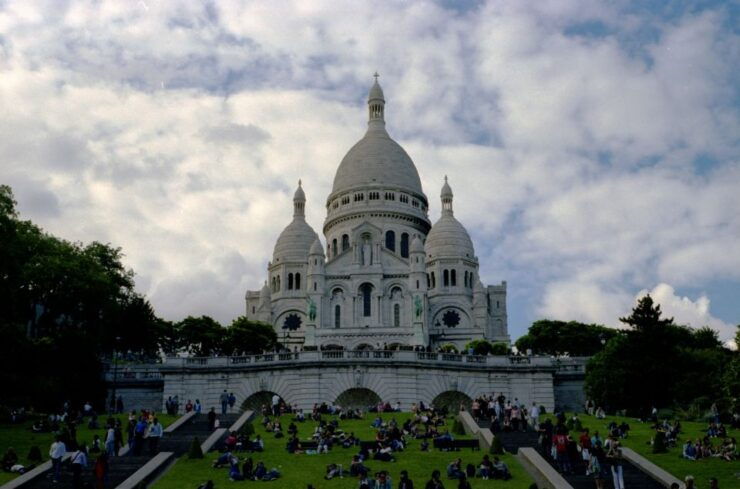 Paris: Montmartre Private Guided Walking Tour - Booking Details