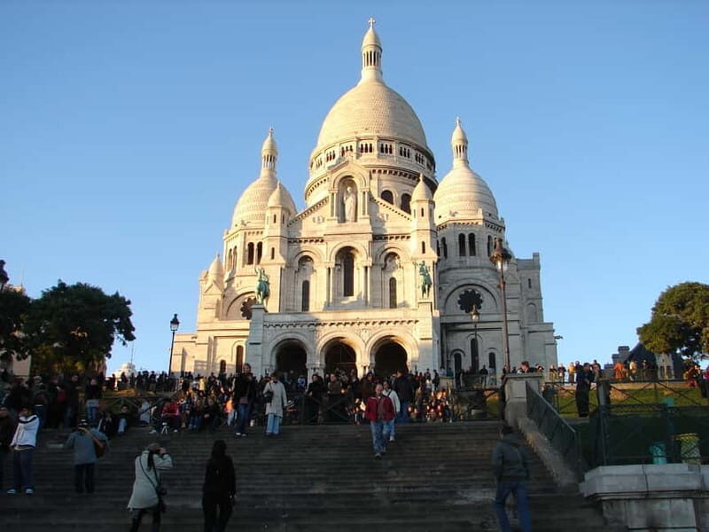 Paris: Montmartre Private Guided Walking Tour - The Itinerary: A Closer Look