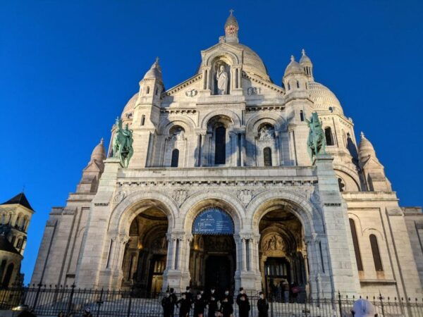 Paris: Montmartre & Sacré Coeur Tiny Group Tour - Directions