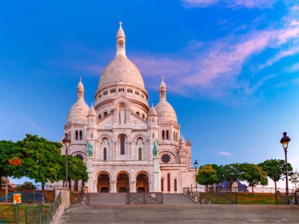 Paris: Montmartre Self-Guided Highlights Scavenger Hunt Tour - Common Questions