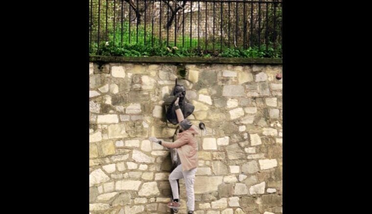 Paris: Montmartre Tour With Sacré-CœUr (Wine Tasting Option) - Cultural Significance of Montmartre