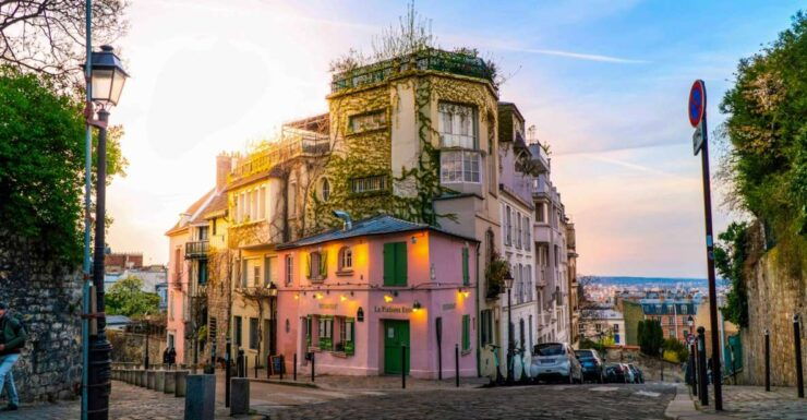 Paris: Montmartre Urban Adventure City Exploration Game - Experience Highlights