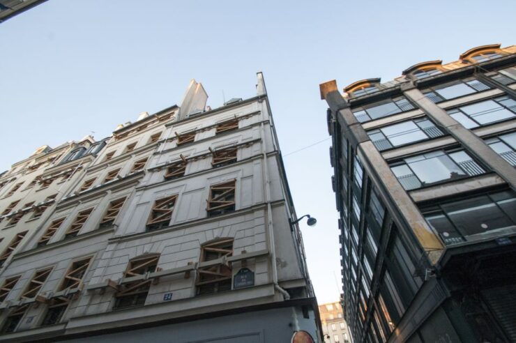 Paris: Murder Mysteries Group Walking Tour - Tour Booking Details