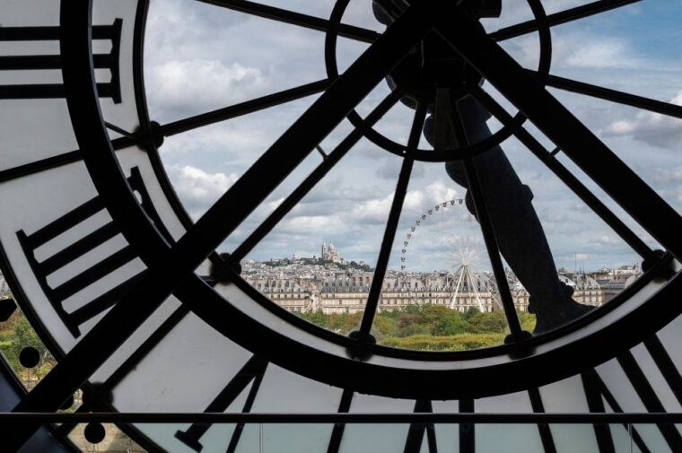 Paris: Musée Dorsay Private Guided Tour With Reserved Entry - Meeting Point and Tour Logistics