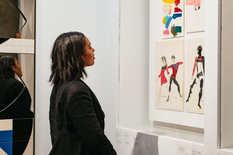 Paris: Musée Yves Saint Laurent Before Opening Hours Tour - Tour Details