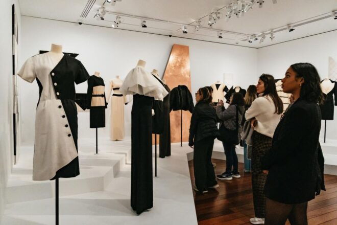 Paris: Musée Yves Saint Laurent Before Opening Hours Tour - Full Description