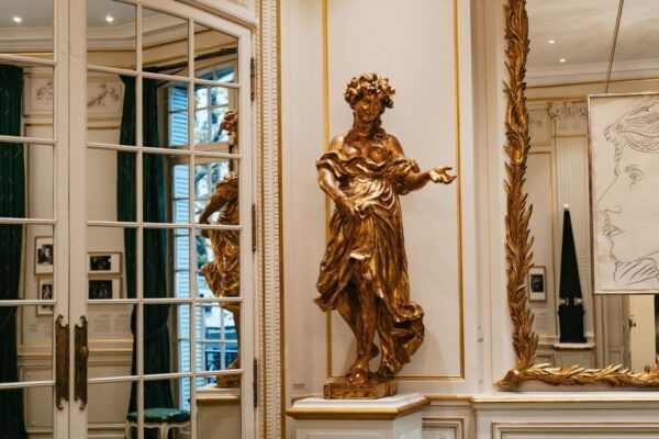 Paris: Musée Yves Saint Laurent Before Opening Hours Tour - Common Questions