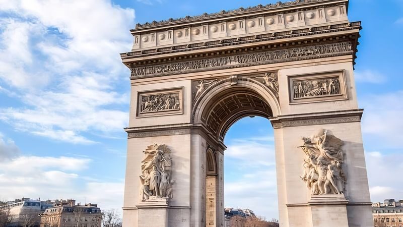 Paris Museum Pass with Hop-On Hop-Off Bus & Optional Seine River Cruise - What the 24-hour bus adds