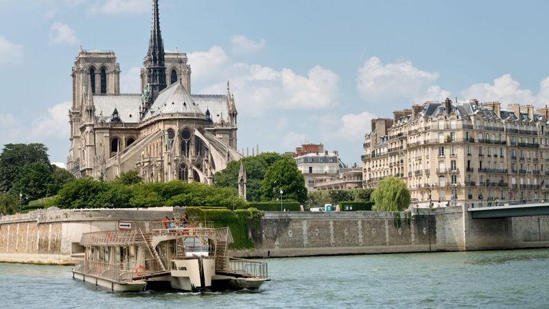 Paris Museum Pass with Hop-On Hop-Off Bus & Optional Seine River Cruise - A few practical details