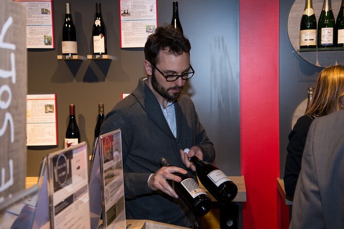 Paris Nation Wine Tasting - A Guide to Wine Tasting Etiquette in Paris Nation