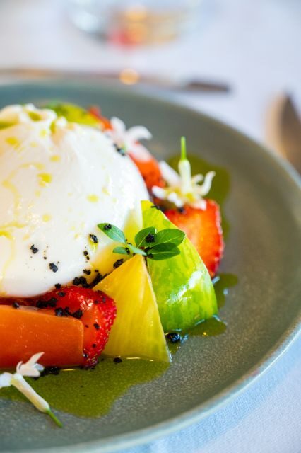 Paris: New Year's Eve Diamant Bleu Special Dinner Cruise - An In-Depth Look at the Experience