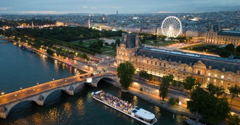Paris: New Year's Eve Diamant Bleu Special Dinner Cruise - FAQ