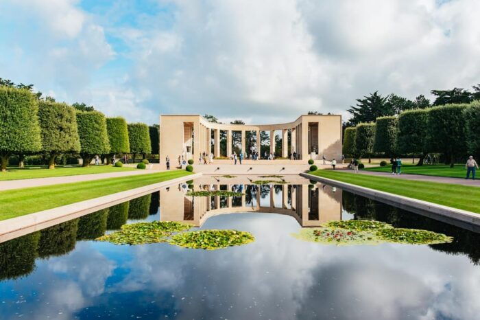 Paris: Normandy D-Day Sites Guided Day Trip With Lunch - Customer Experience and Reviews
