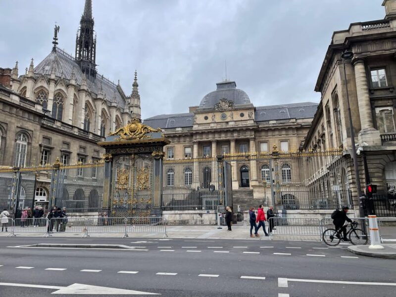 Paris: Notre-Dame Cathedral Exterior Guided Tour - Tour Overview