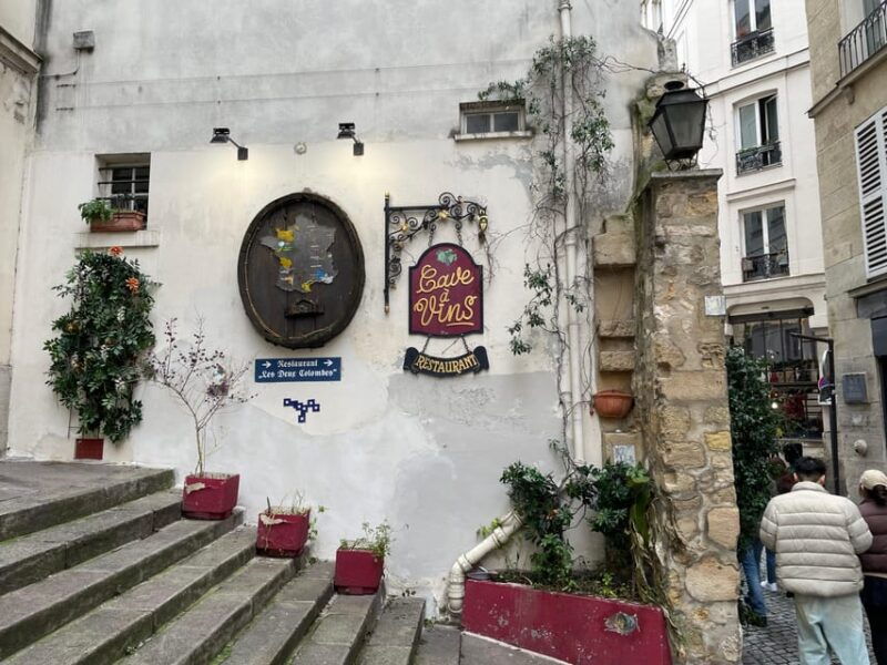 Paris: Notre-Dame Cathedral Exterior Guided Tour - Exploring the Exterior Grandeur