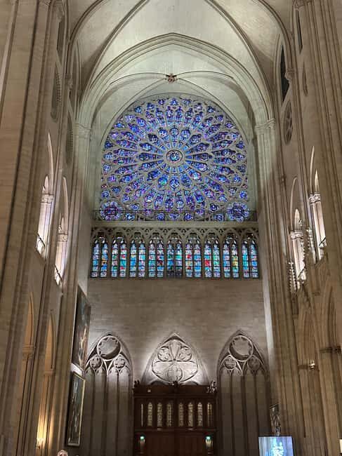 Paris: Notre Dame Cathedral Guided Tour of the Neighborhood - The Value of the Experience