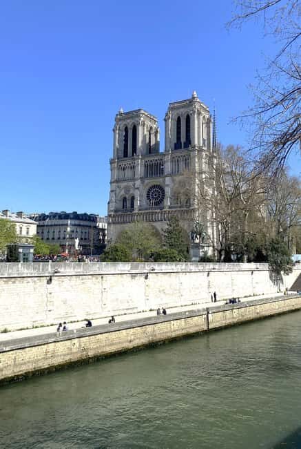Paris: Notre-Dame Cathedral Guided Tour with Group Access - How the Tour Fits into Your Paris Experience
