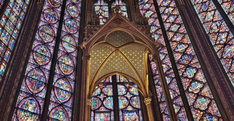 Paris: Notre Dame Outdoor Tour With Sainte-Chapelle / Crypt. - Important Information and Restrictions
