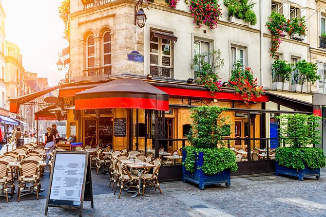 Paris Old Town Highlights Guided Walking Tour - Meeting Point and Duration