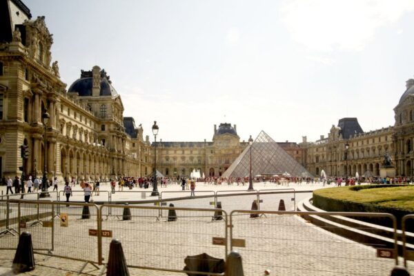 Paris: Openair Double Decker Bus Audio-Guided City Tour - Customer Reviews