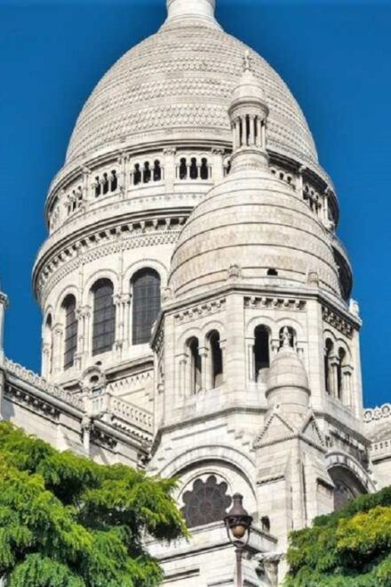 Paris: Outdoor Investigation Game in Montmartre - Booking Information