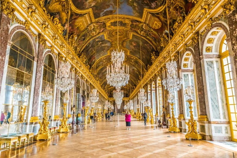 Paris: Palace of Versailles Guided Tour with Bus Transfers - Good To Know