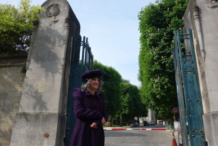 Paris: Père Lachaise Cemetery Guided by the Great Sibylle - Frequently Asked Questions