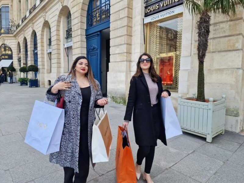 Paris: Personal Shopper Experience With a Fashion Expert - Good To Know