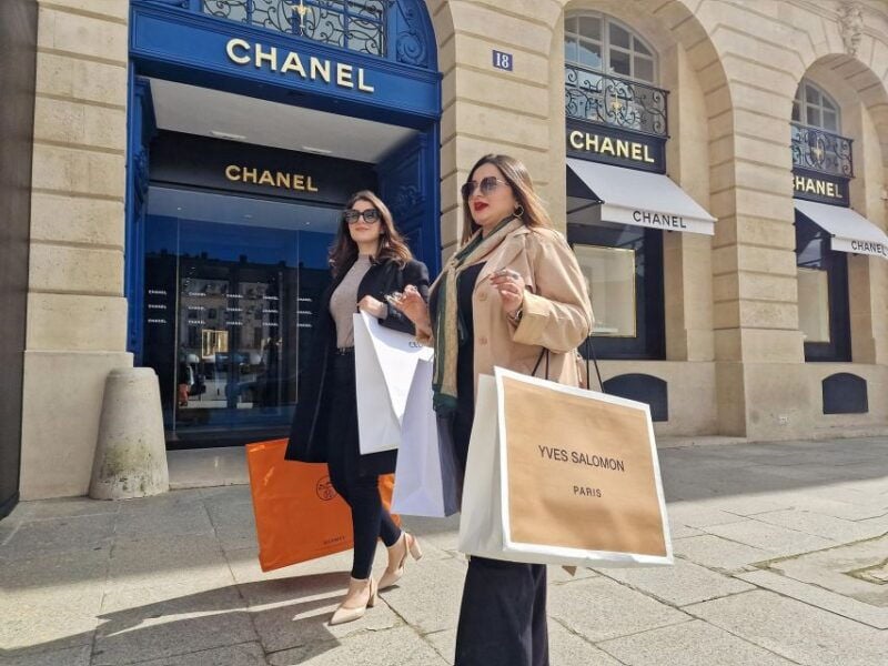 Paris: Personal Shopper Experience With a Fashion Expert - Booking Information and Pricing