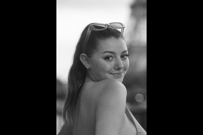 PARIS PHOTO - Joyful Stroll for a Private Professional Shoot - Overview of the Photo Session
